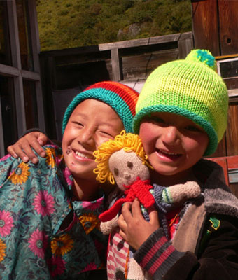 TREK REPORT LANGTANG 2011