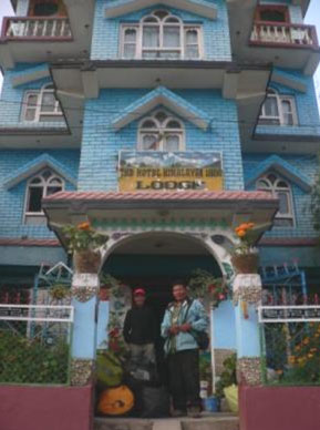 TREK REPORT LANGTANG 2011