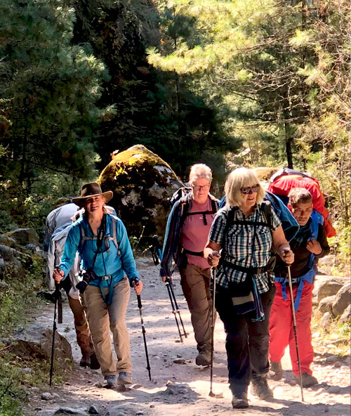 Nepal trekking